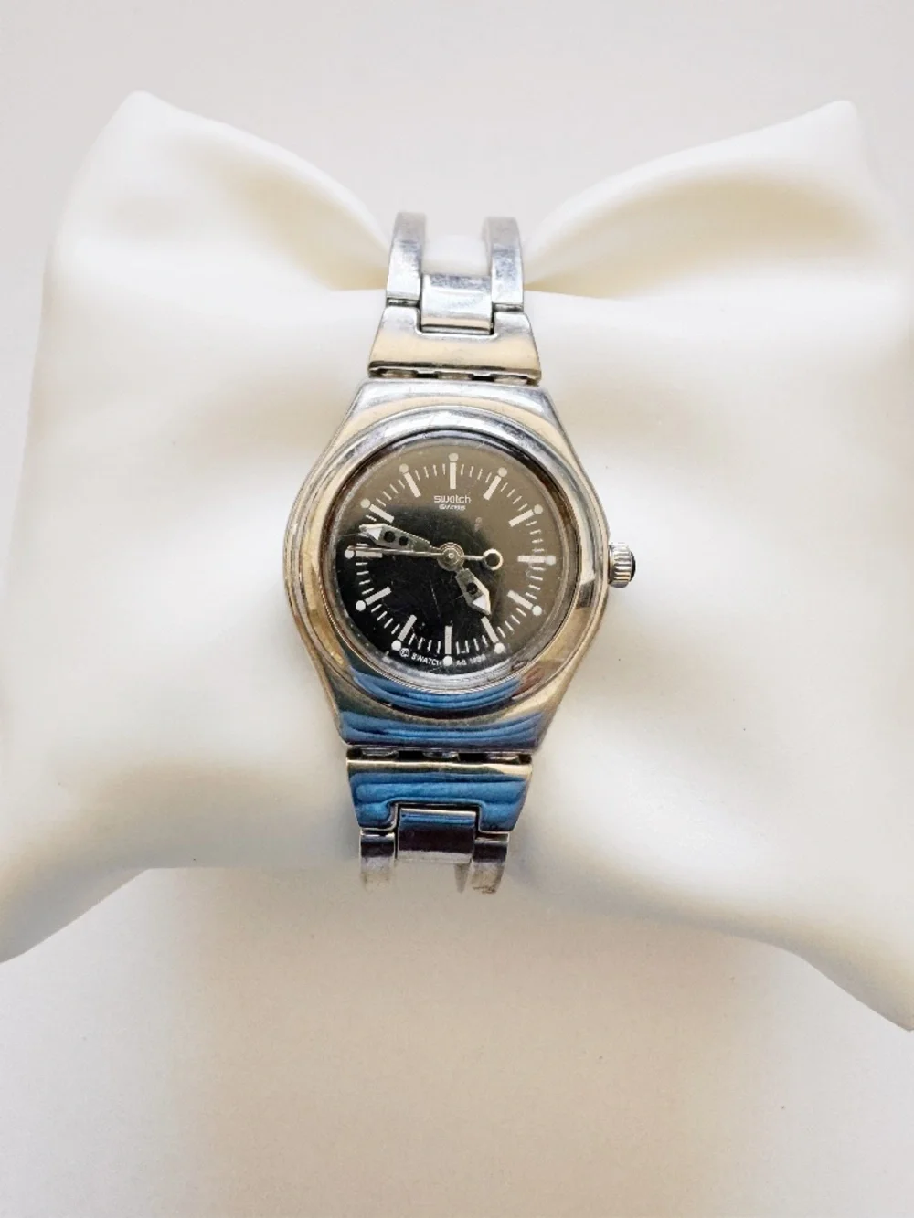 Swatch Irony Watch Women’s Stainless Steel Black Dial 25mm Swiss Made Runs